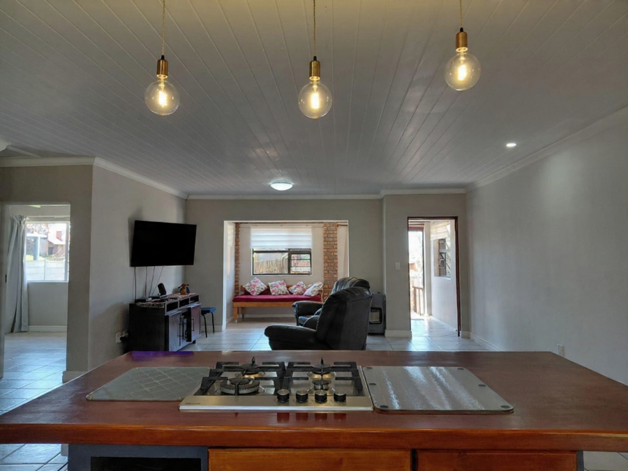 3 Bedroom Property for Sale in Stilbaai Wes Western Cape